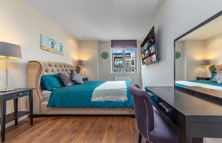 How to Price a Spare Room for Rent